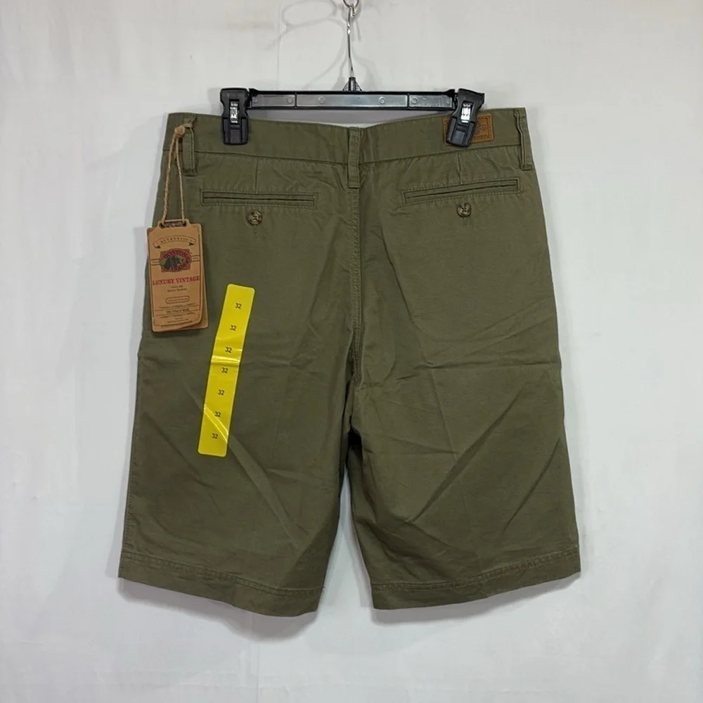 🐪 nwt Boston Trader olive green flat front cotton shorts